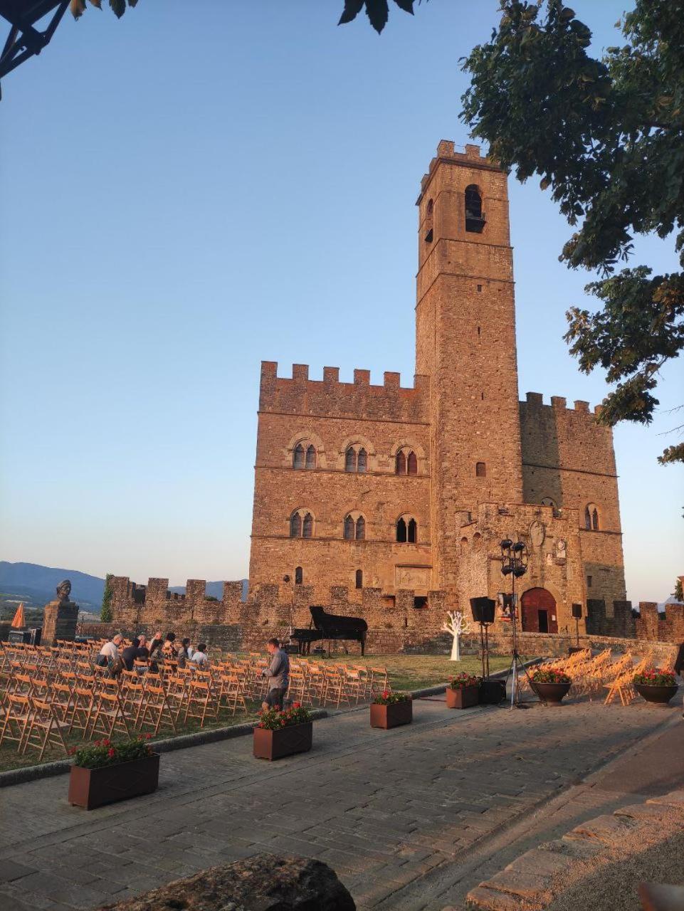 Appartamento Borgo Mezzo Pratovecchio Exterior foto